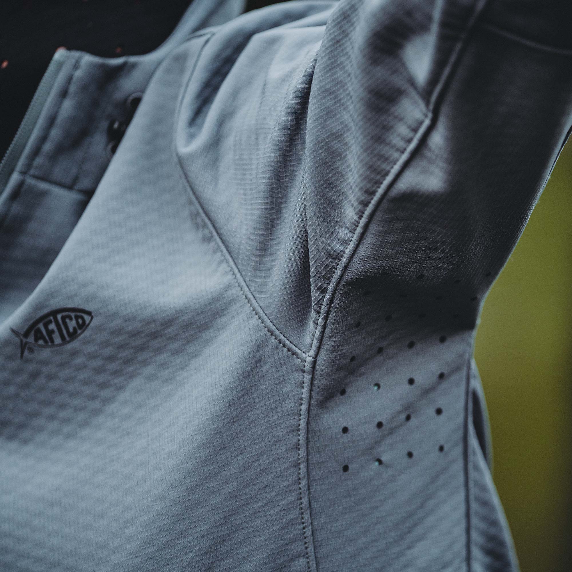 Women's Reaper Windproof Jacket - Image 5