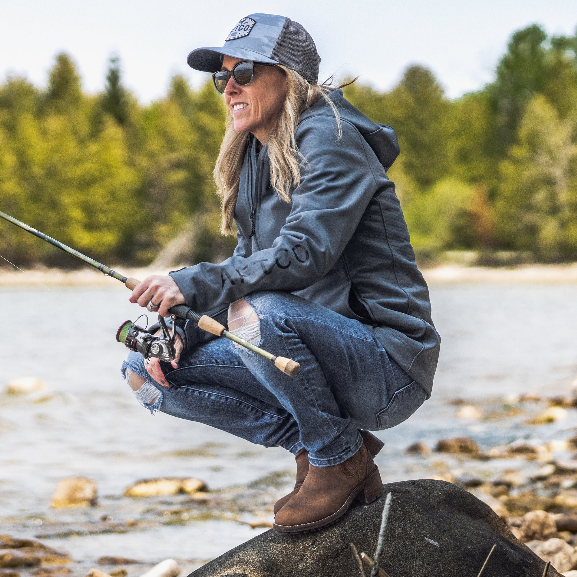 Women's Reaper Windproof Jacket - Image 9