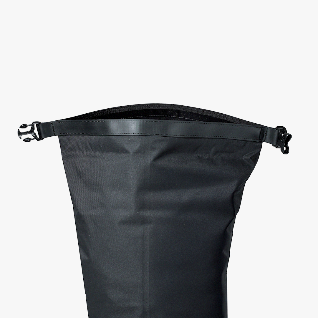 18L Waterproof Dry Bag - Image 8