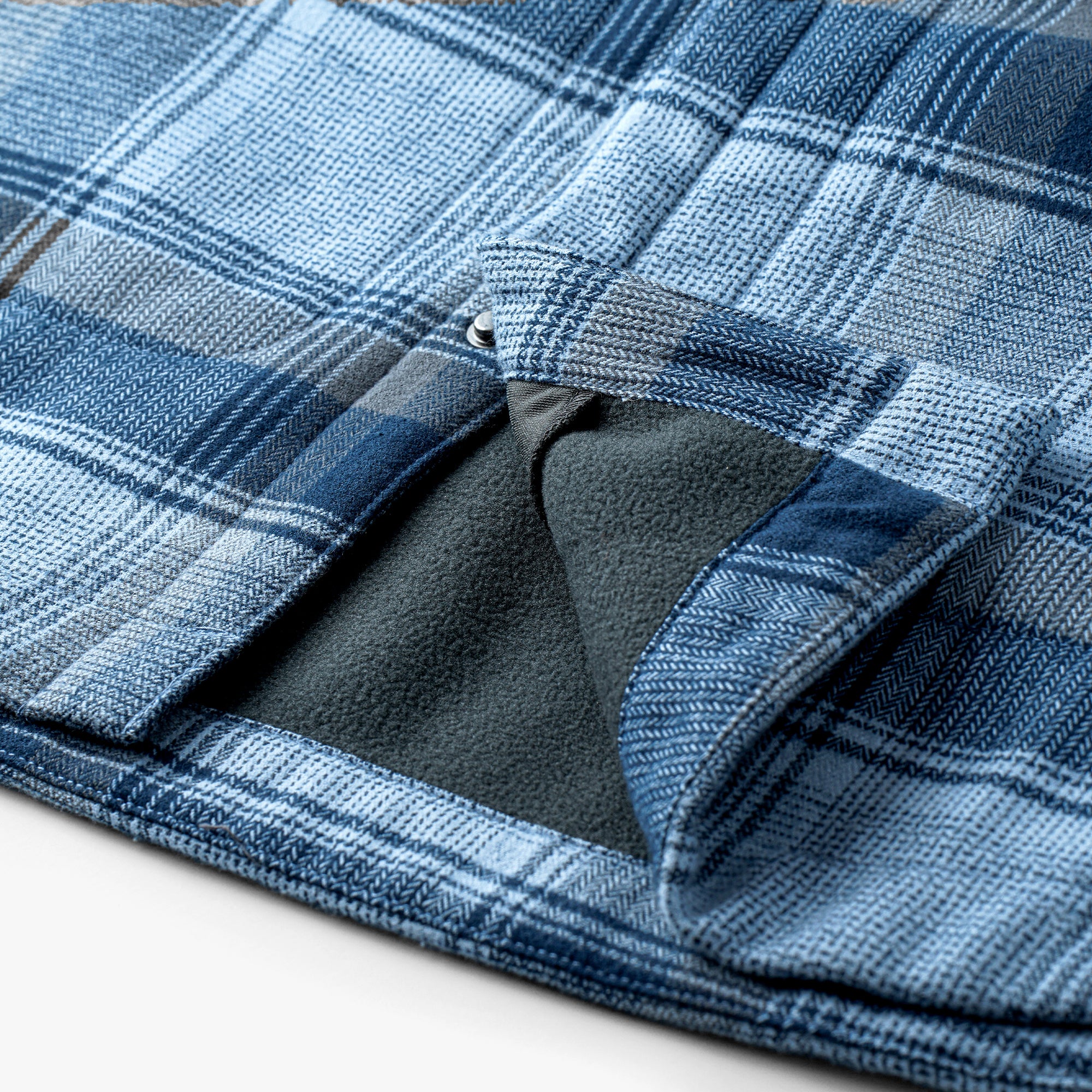 Women's Stout Shacket - Image 5